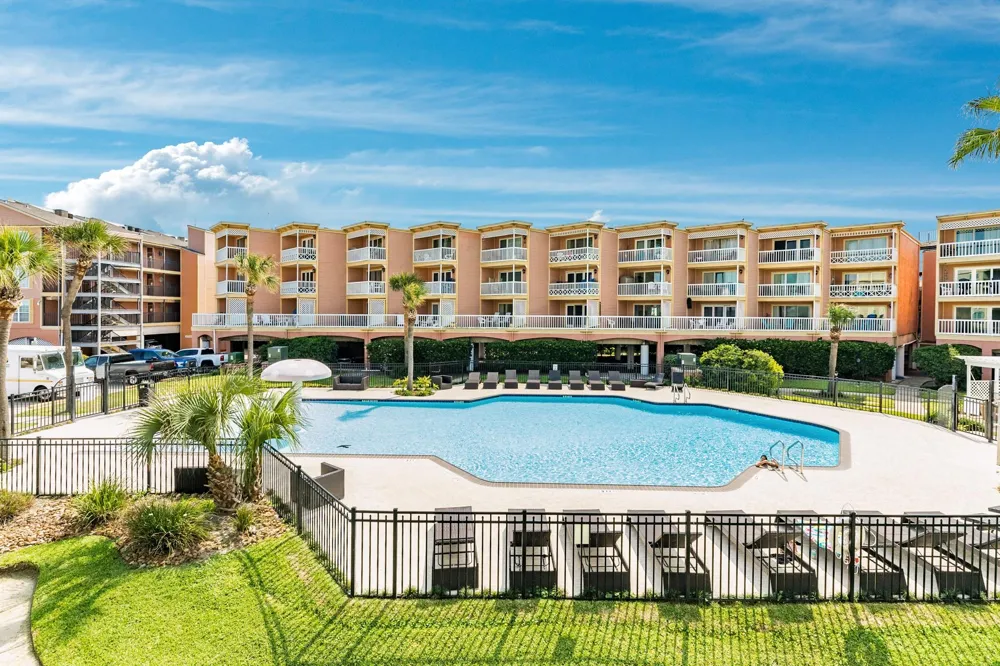 6300 Seawall Boulevard #3215 Galveston, TX 77551