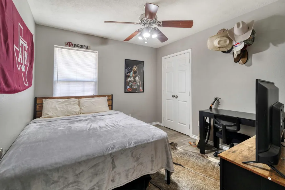1008 Gardenia Street College Station, TX 77845