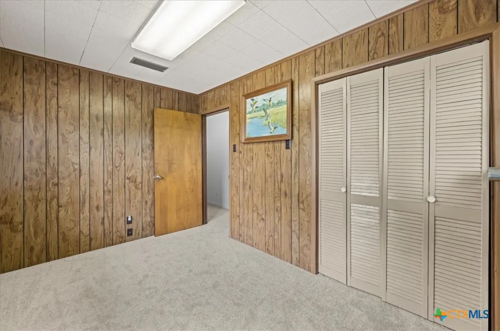 130 Elm Street Flatonia, TX 78941