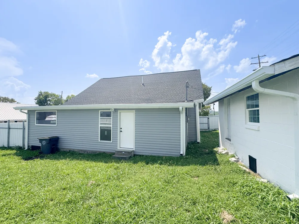 112 Cato St Hartsville, TN 37074