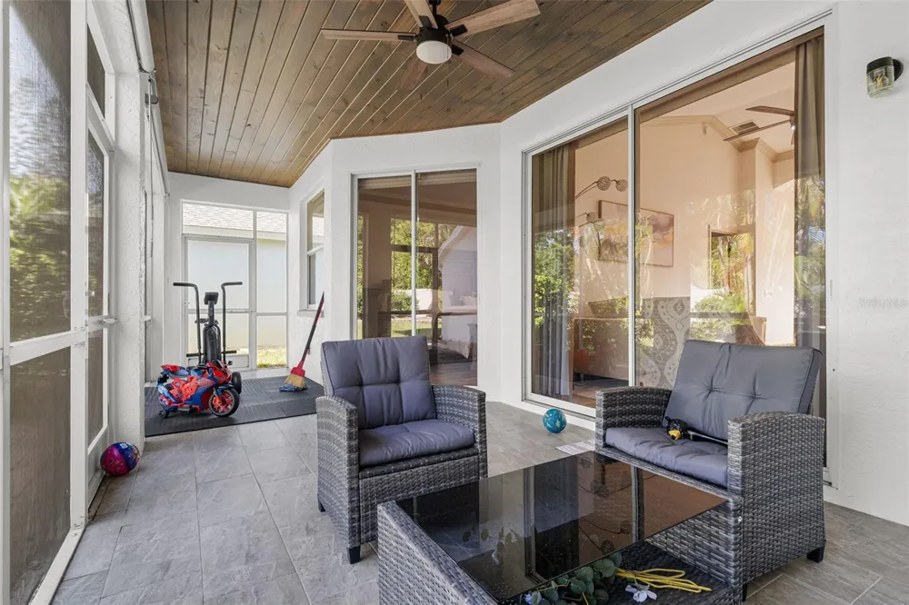 3333 YONGE AVENUE #13 Sarasota, FL 34235