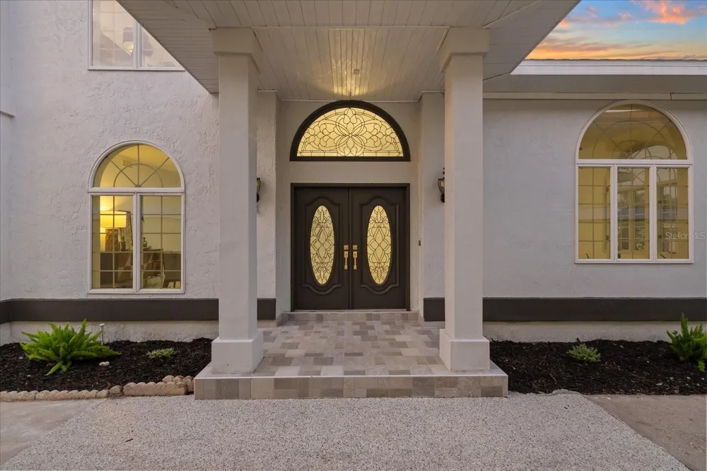6121 BAYSIDE DRIVE New Port Richey, FL 34652