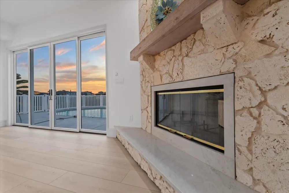 6121 BAYSIDE DRIVE New Port Richey, FL 34652
