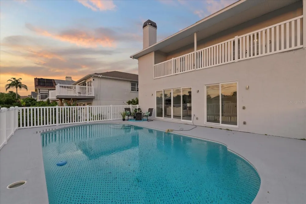 6121 BAYSIDE DRIVE New Port Richey, FL 34652