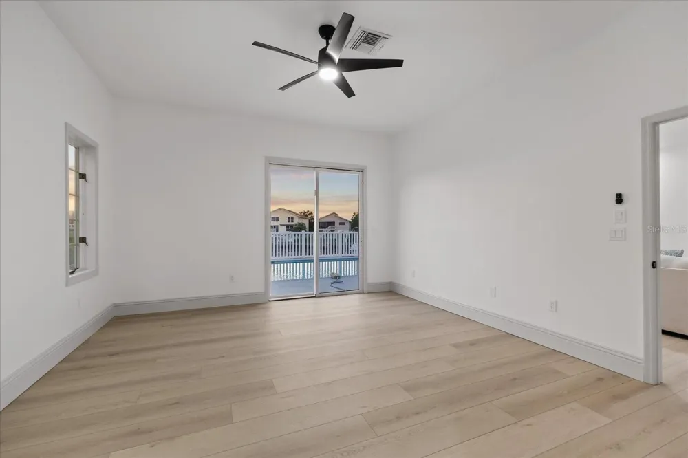 6121 BAYSIDE DRIVE New Port Richey, FL 34652