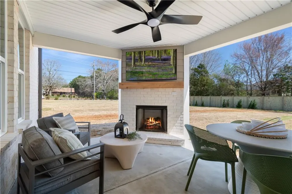 105 Haverling Pass Hampton, GA 30228