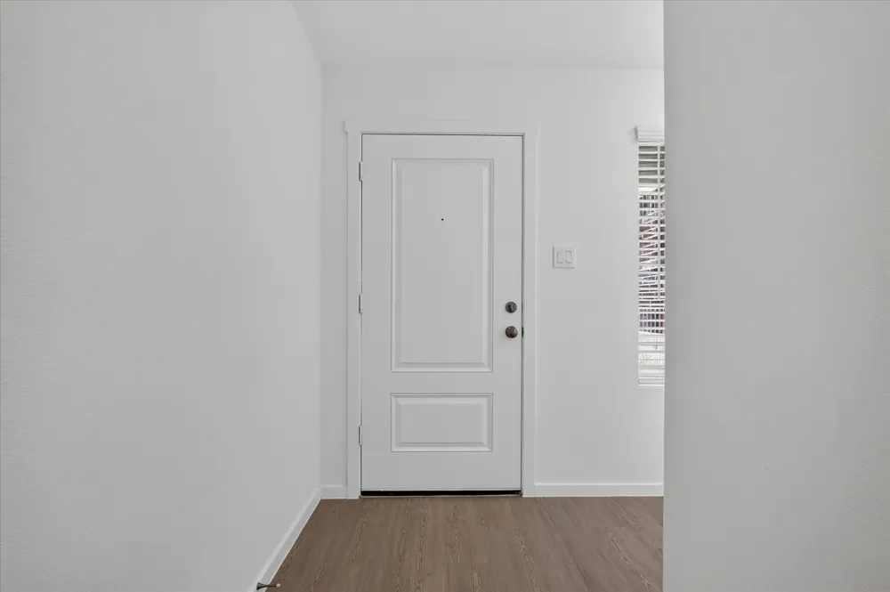 2260 Neyland Drive Ennis, TX 75119