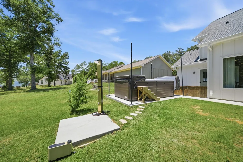624 County Road 3674 Marquez, TX 77865