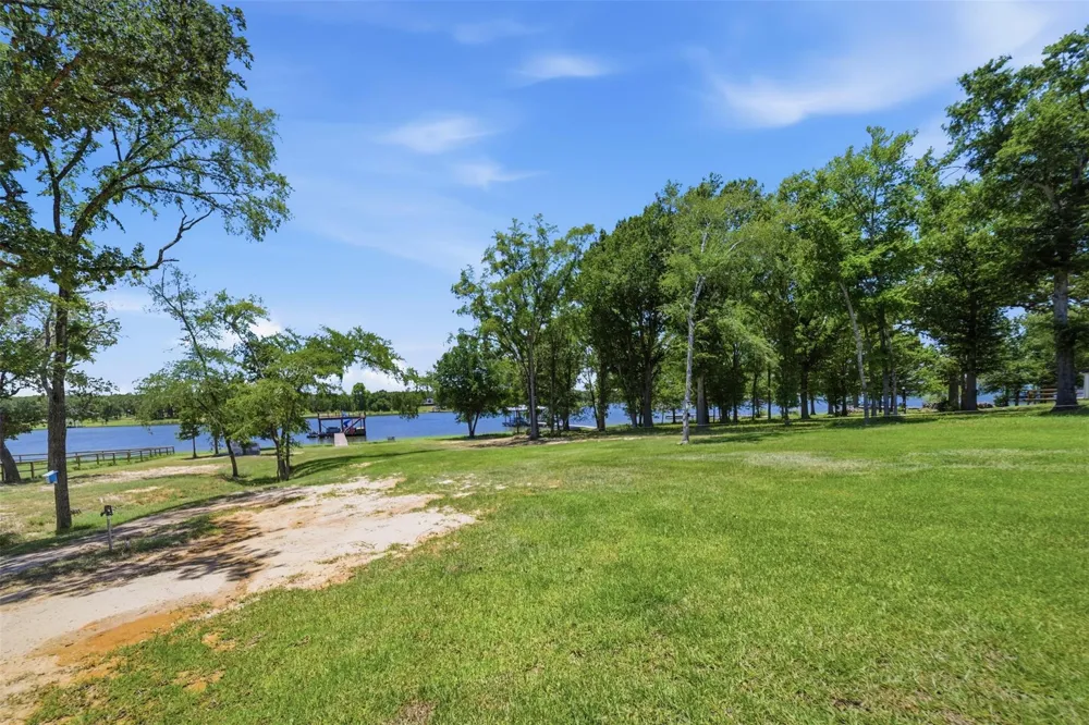 624 County Road 3674 Marquez, TX 77865