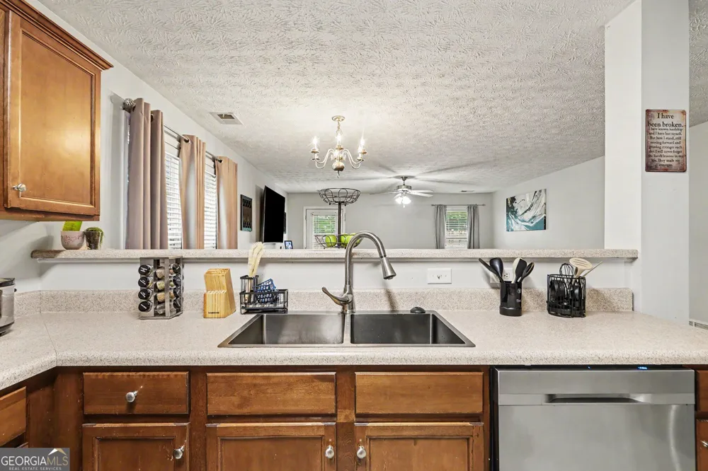 413 Erin CT Villa Rica, GA 30180