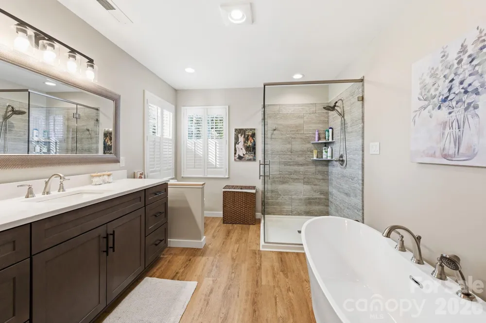 11-C Heather Way Candler, NC 28715