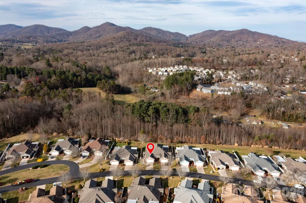 11-C Heather Way Candler, NC 28715