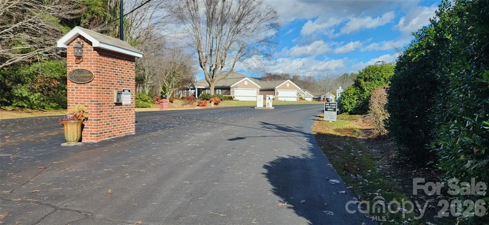 11-C Heather Way Candler, NC 28715