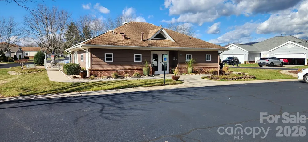 11-C Heather Way Candler, NC 28715