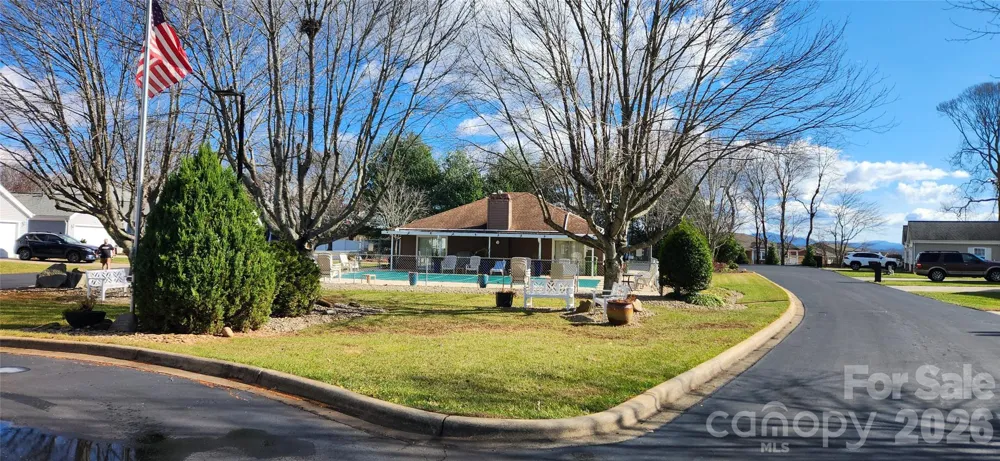 11-C Heather Way Candler, NC 28715