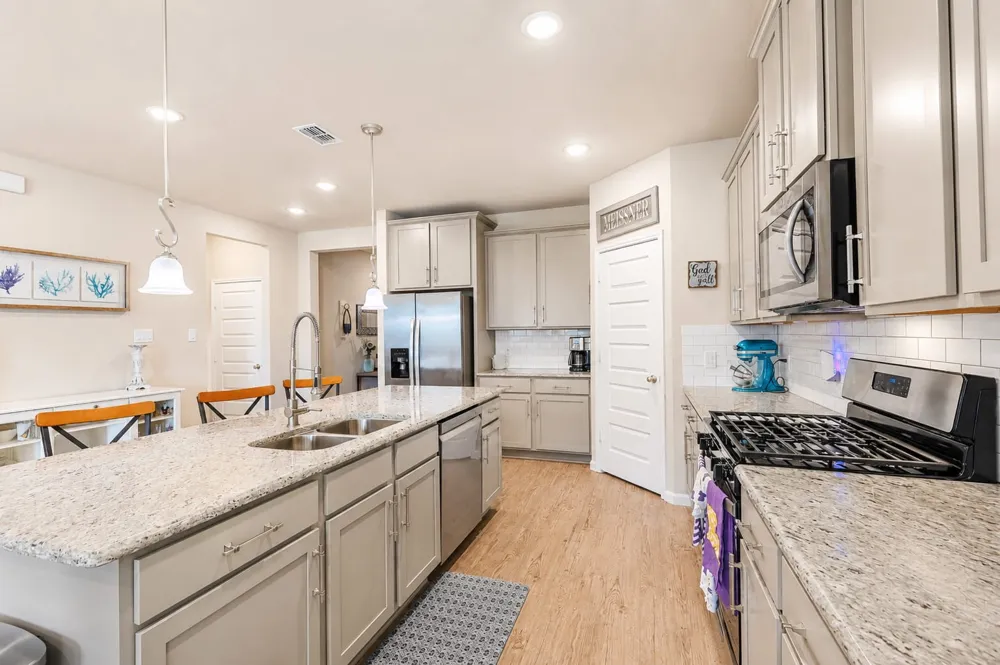 1813 Bellatrix Drive Haslet, TX 76052