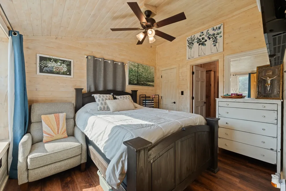 1647 County Road 1004 Glen Rose, TX 76690