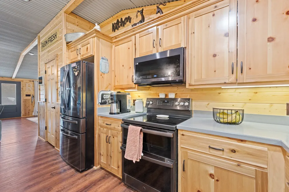 1647 County Road 1004 Glen Rose, TX 76690