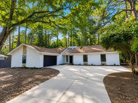 723 Prestwick Drive