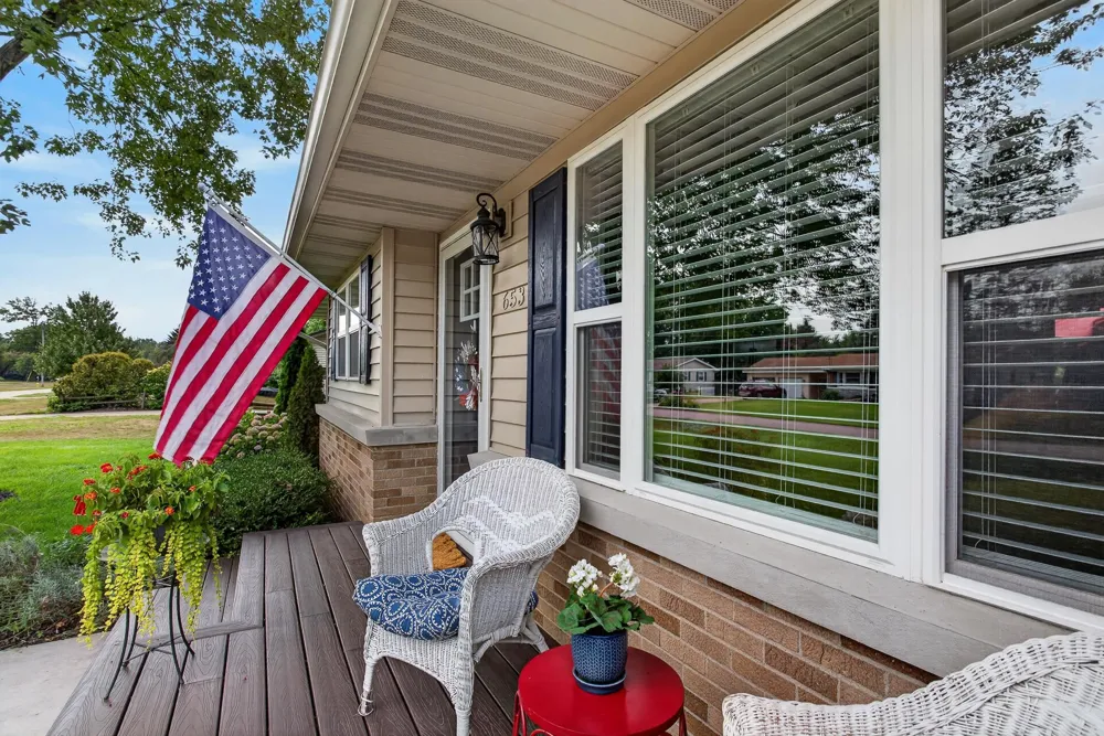 6537 15th Avenue Georgetown Charter Township, MI 49428