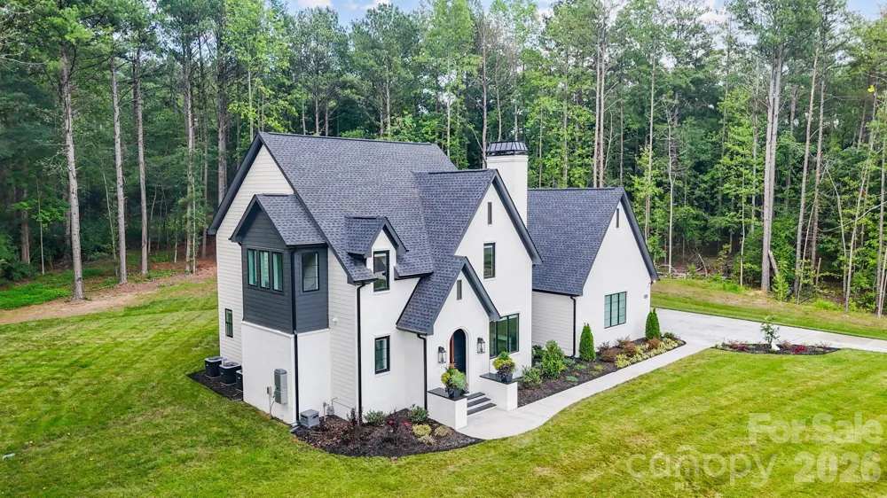 6528 Great Blue Path Clover, SC 29710