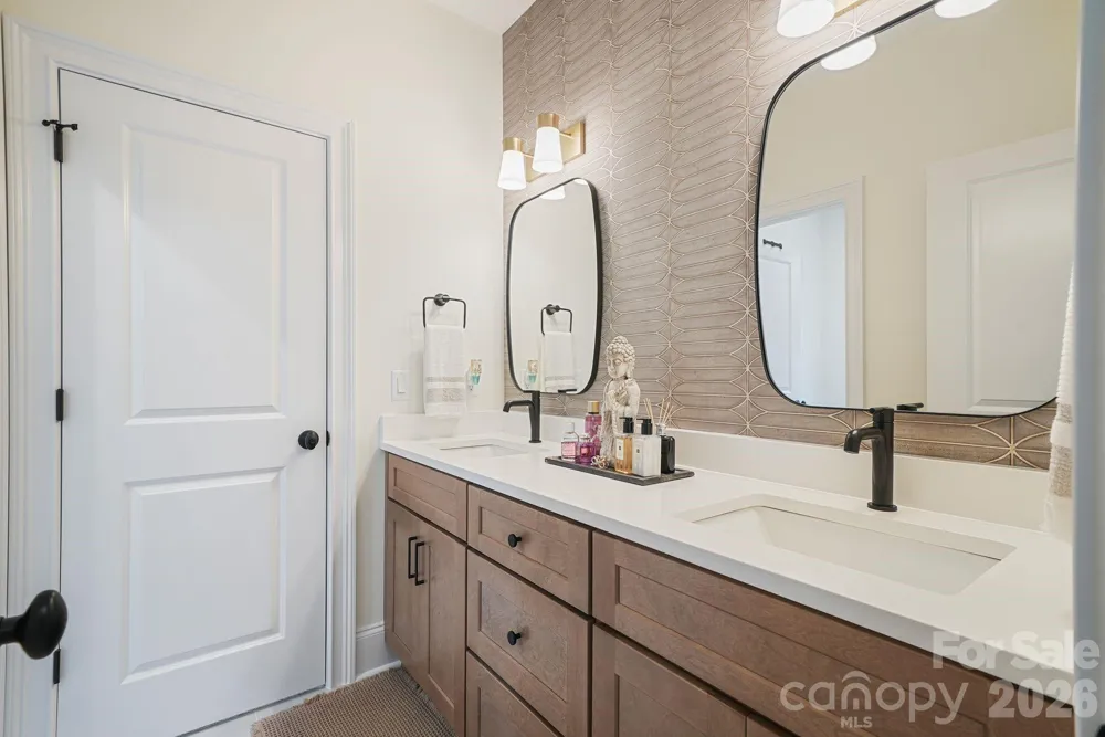 6528 Great Blue Path Clover, SC 29710