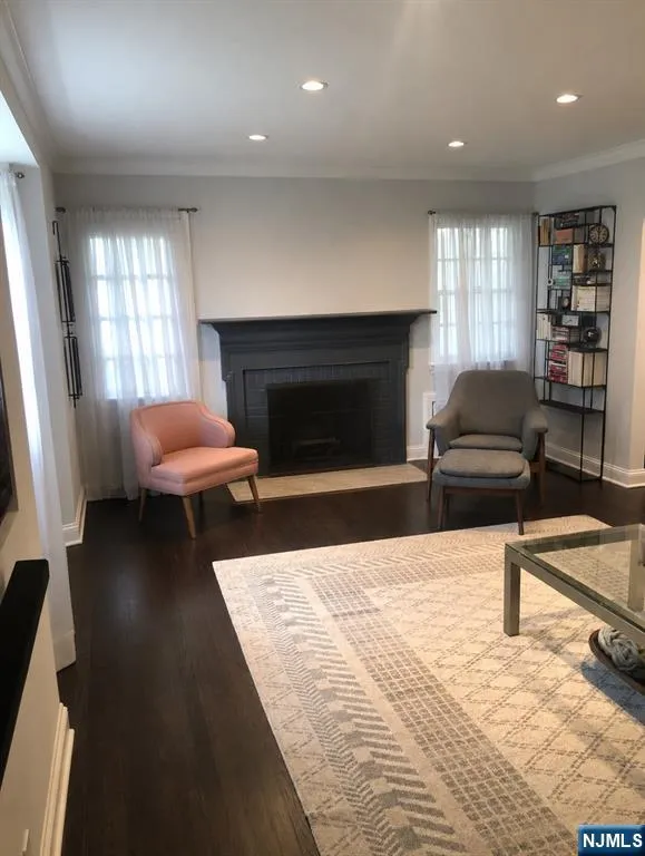 161 Engle Street Tenafly, NJ 07670