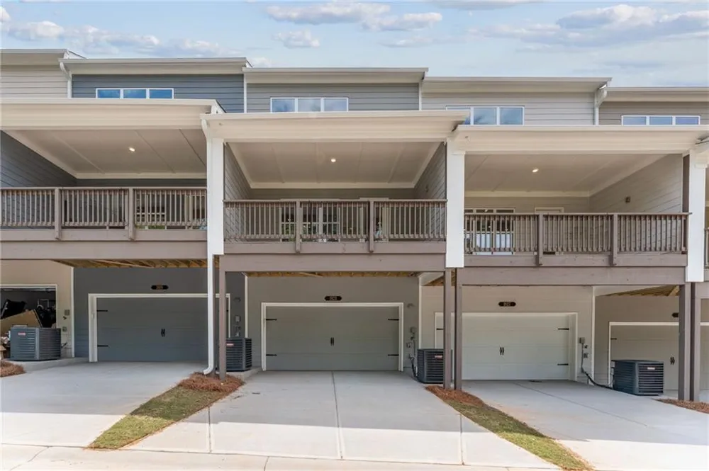 1967 Deco Drive Kennesaw, GA 30144