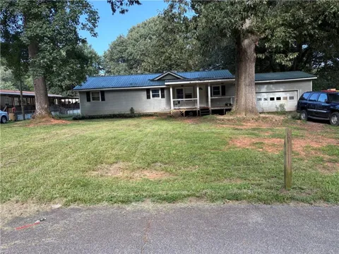 80 Forest Road