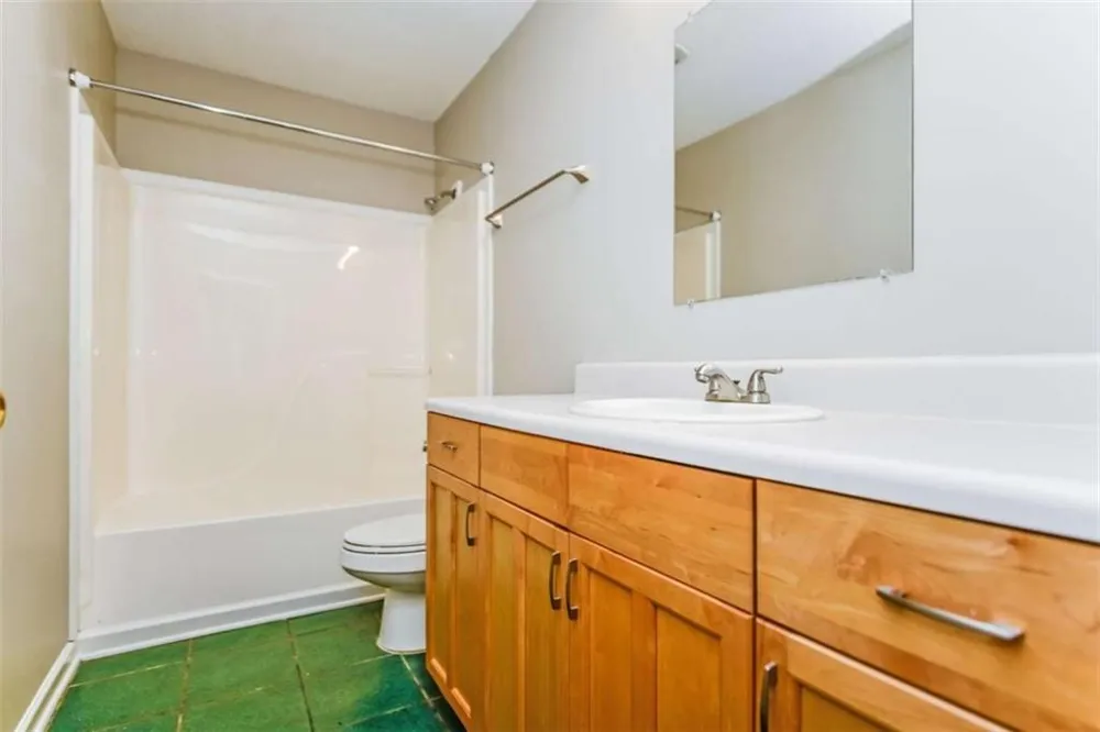 124 Springvalley Circle Stockbridge, GA 30281