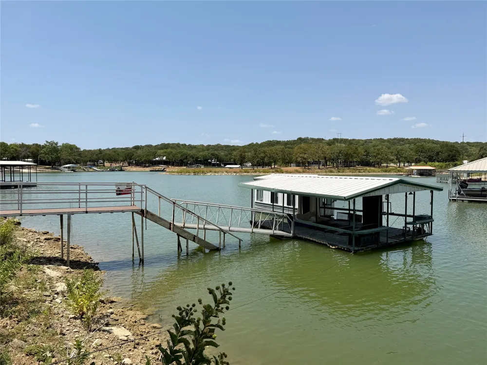 459 County Road 1742 Chico, TX 76431