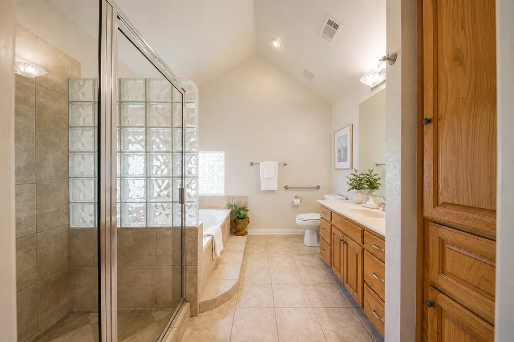 459 County Road 1742 Chico, TX 76431