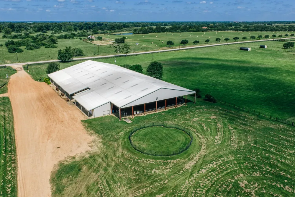 40051 Mesquite Hempstead, TX 77445