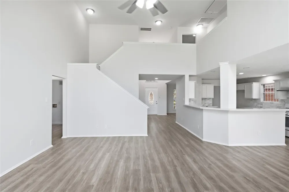 13138 Leader Street Houston, TX 77072