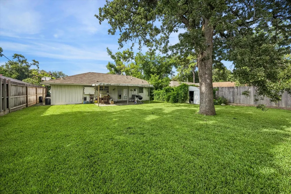 4509 Libbey Lane Houston, TX 77092