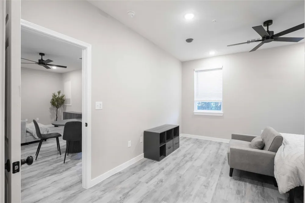 2101 Reinke Waller, TX 77484
