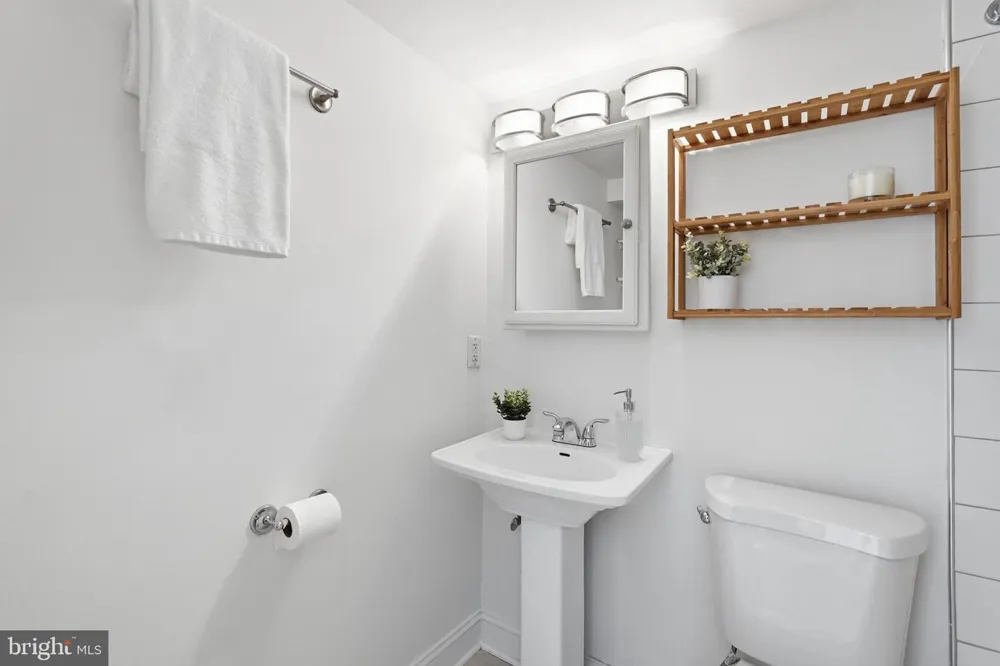 1301 20TH STREET NW #707 Washington, DC 20036
