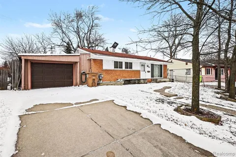 672 Linda Vista Drive