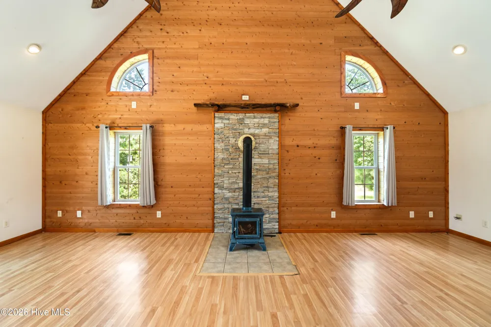 169 Raymons Creek Road Shiloh, NC 27974