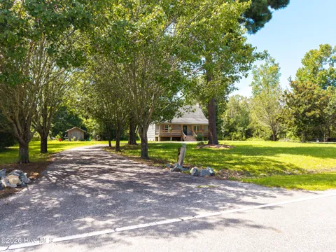 169 Raymons Creek Road