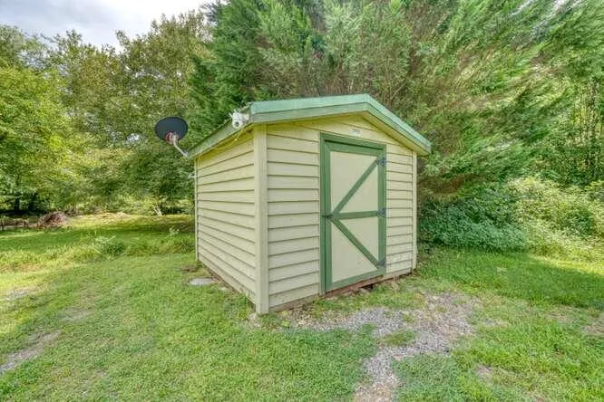 201 Ama Lane Hayesville, NC 28904