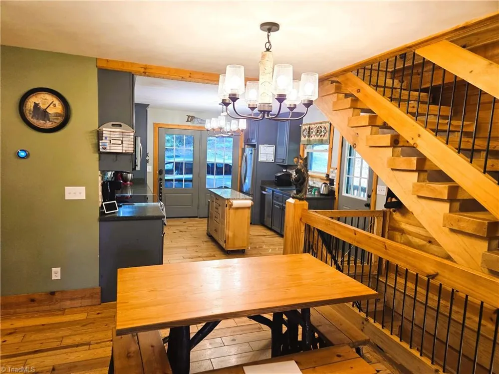 1647 Staghorn Road Purlear, NC 28665