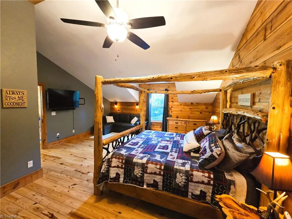 1647 Staghorn Road Purlear, NC 28665