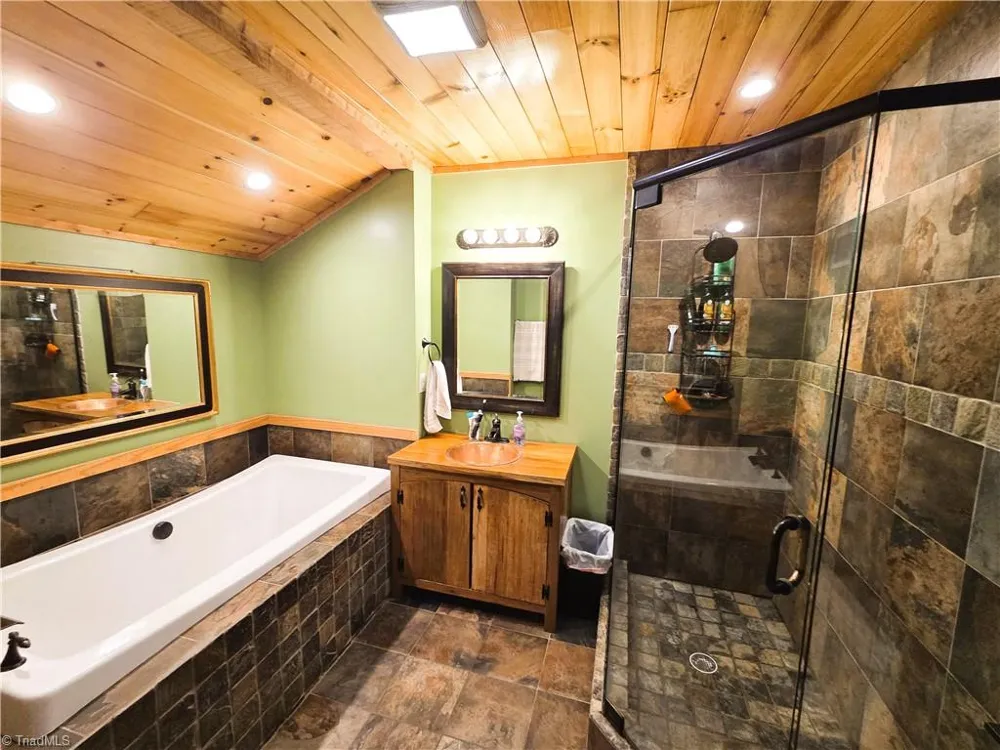 1647 Staghorn Road Purlear, NC 28665
