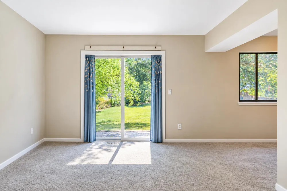8358 Lakeview Court Superior Charter Township, MI 48198