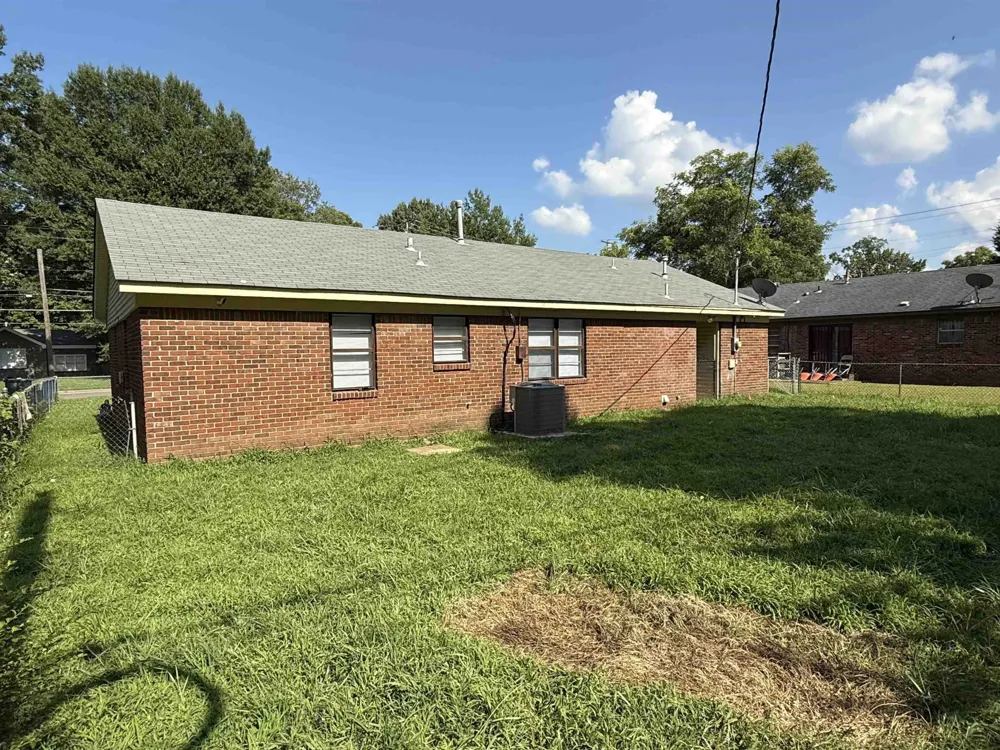 3183 BENJESTOWN RD Memphis, TN 38127