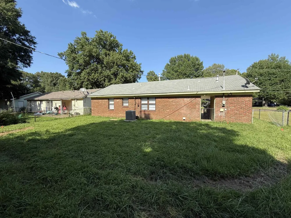 3183 BENJESTOWN RD Memphis, TN 38127