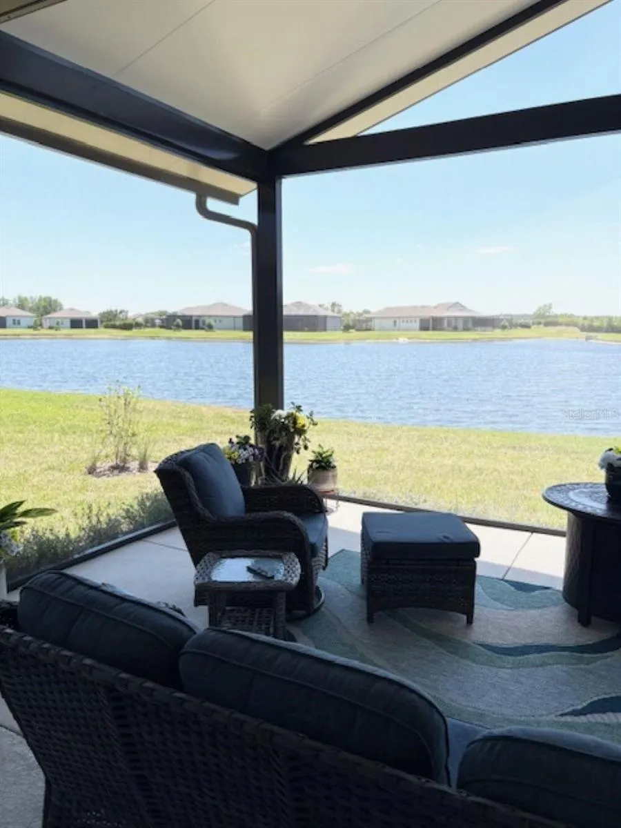 18498 COASTAL SHORE TERRACE Land O Lakes, FL 34638