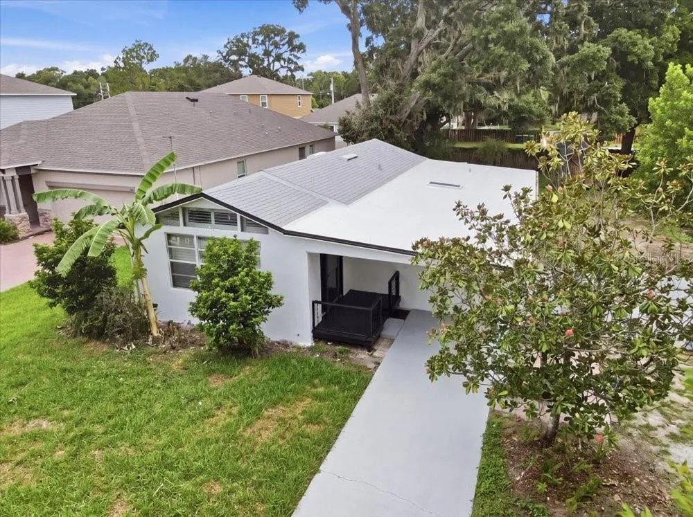 171 STANLEY BELL DRIVE Mount Dora, FL 32757