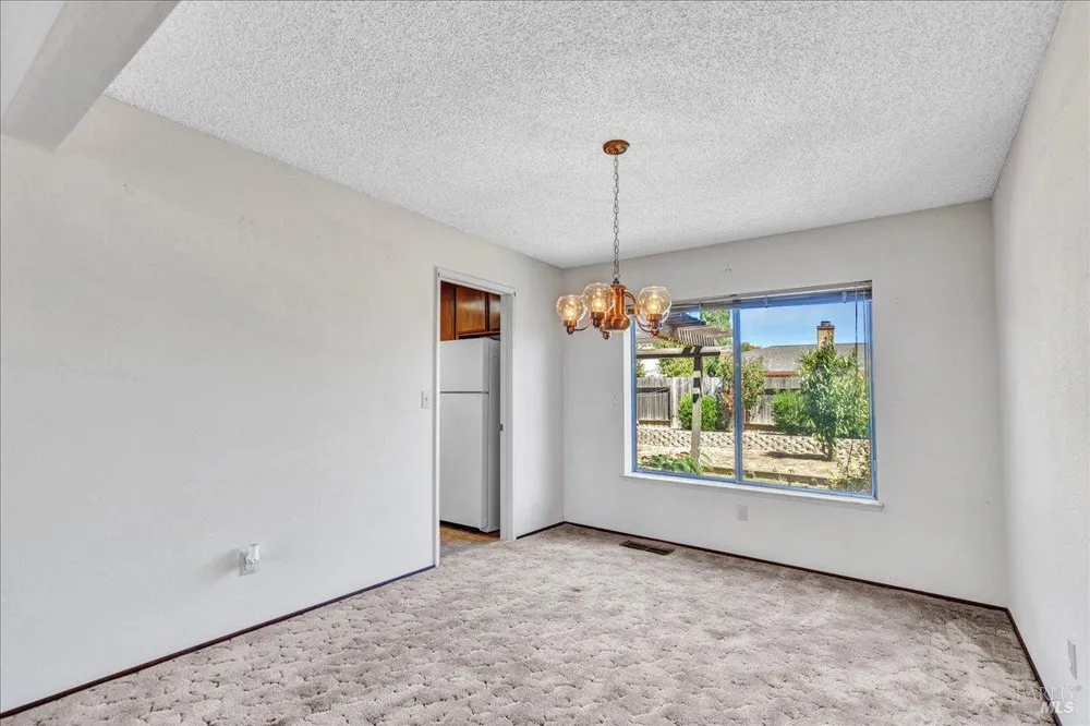 1424 Prospect Way Suisun City, CA 94585